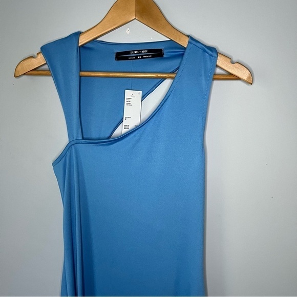 Urban Outfitters Silence + Noise Yasemine Asymmetrical Blue Maxi Dress Sz M NWT - Picture 5 of 16
